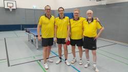 Unsere Mannschaft gegen Esch: Daniel Jansen, Torsten Bell, Adam Dresen und Peter Nagel